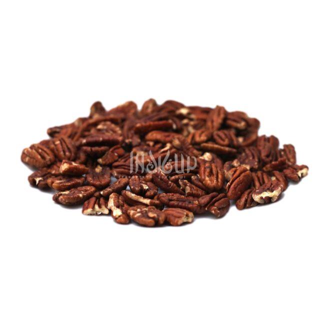 Очищений горіх пекан